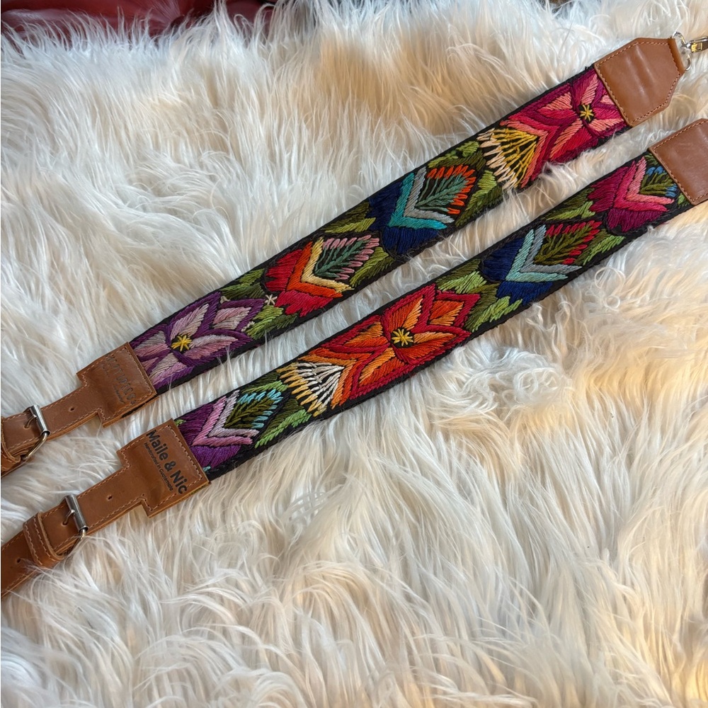 Hiptipico Bag Colorful Floral Embroidered Strap